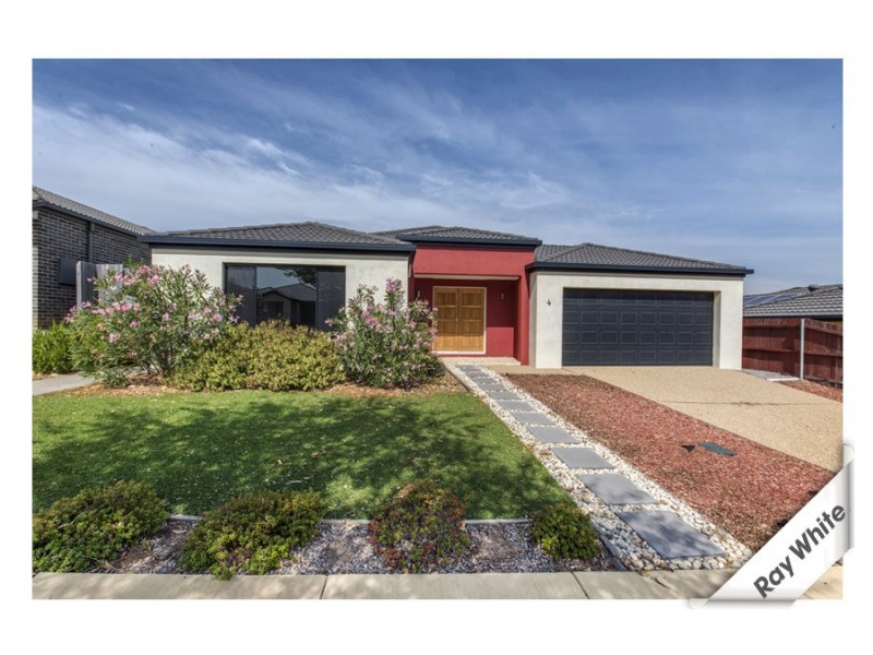 4 Flagstone Street, Harrison ACT 2914
