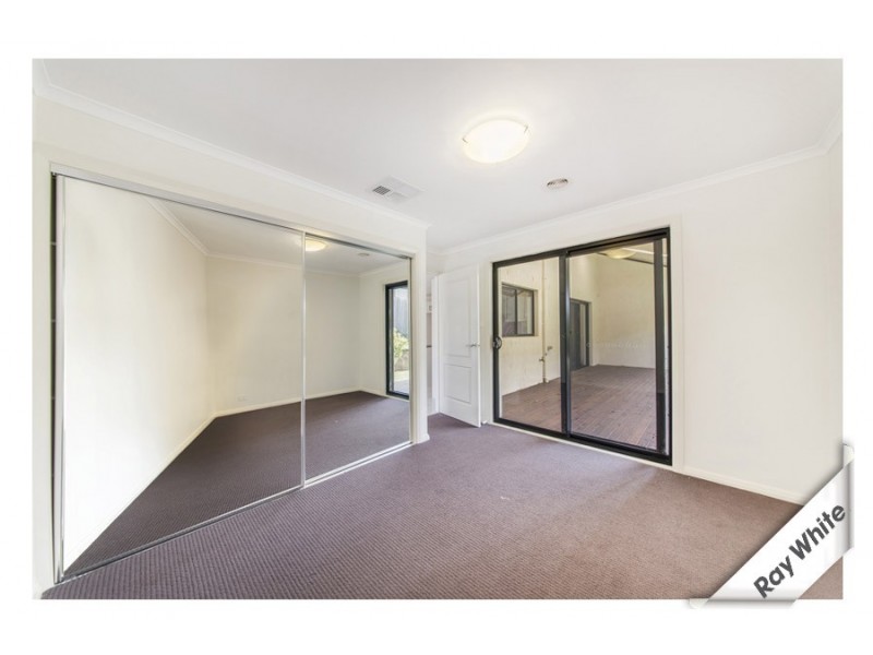 4 Flagstone Street, Harrison ACT 2914