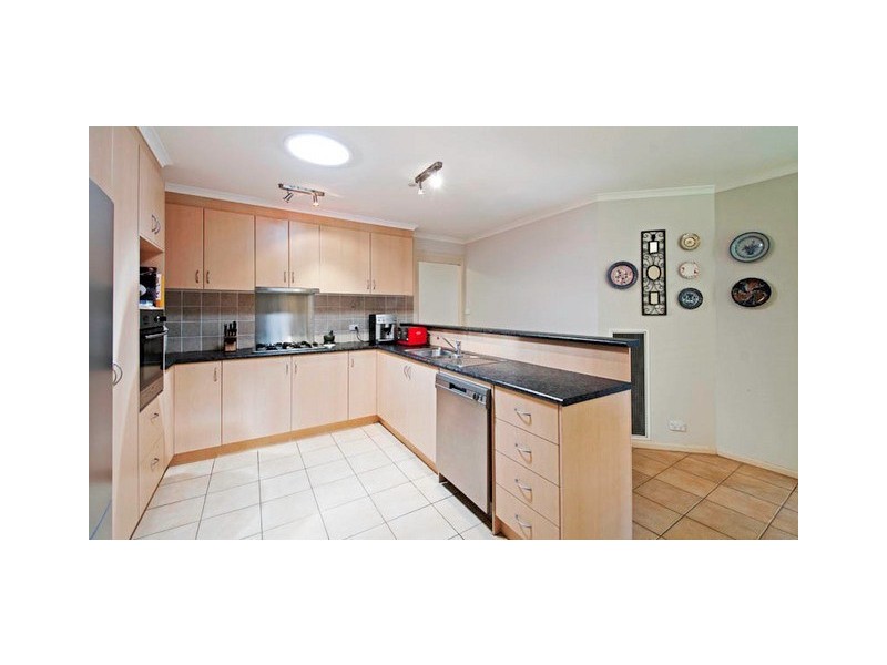 18 Kurrama Close, Ngunnawal ACT 2913