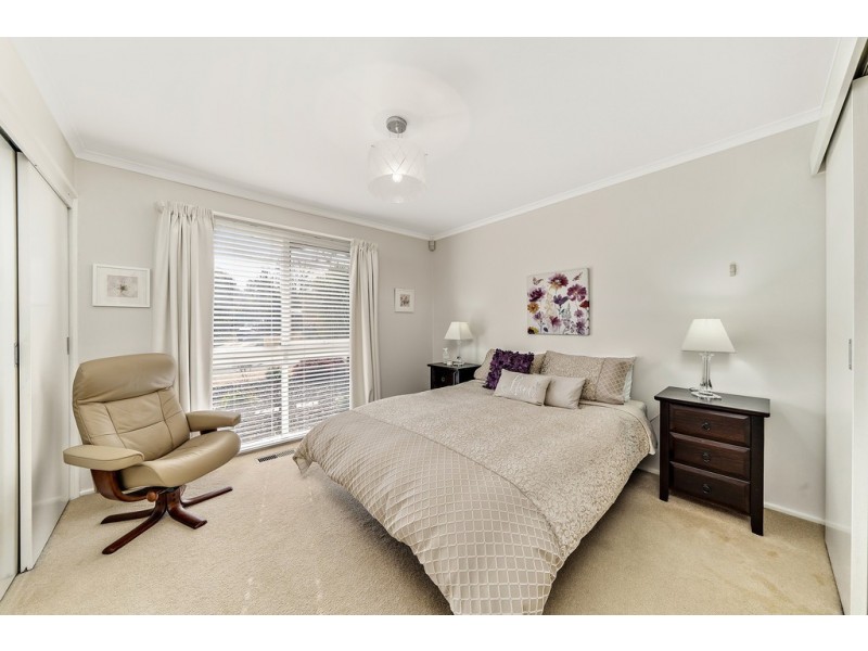 24 Hayward Street, Macgregor ACT 2615