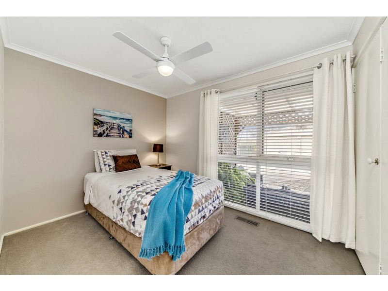 24 Hayward Street, Macgregor ACT 2615