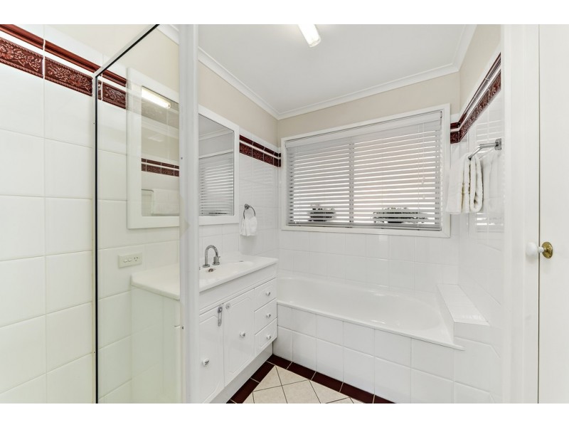 24 Hayward Street, Macgregor ACT 2615