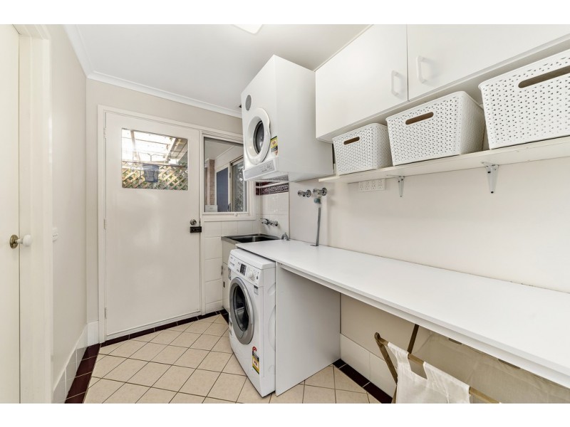 24 Hayward Street, Macgregor ACT 2615