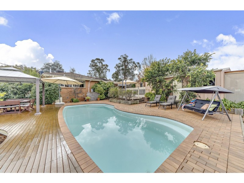 24 Hayward Street, Macgregor ACT 2615