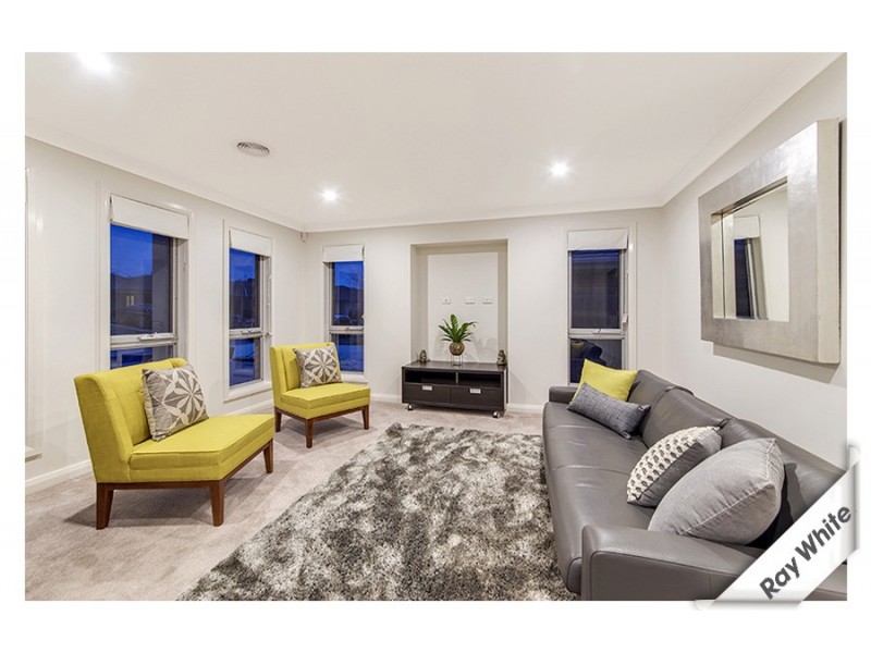 28 Walter Crocker Crescent, Casey ACT 2913