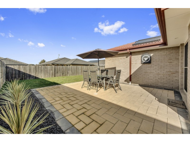 8 Isbister Street, Macgregor ACT 2615