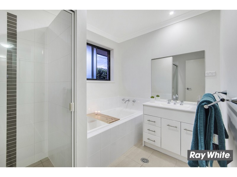 40 Clyde Finlay Street, Macgregor ACT 2615