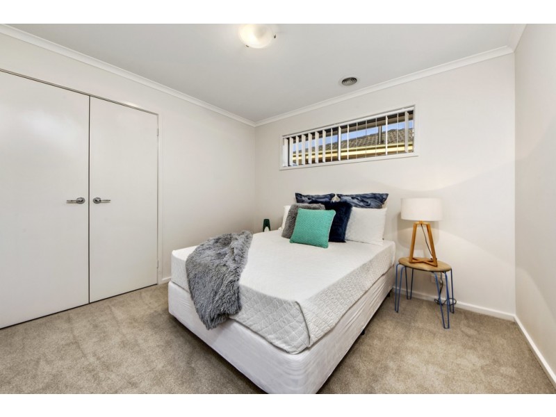 4 Luther Place, Macgregor ACT 2615