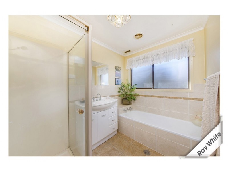 50 Osburn Drive, Macgregor ACT 2615