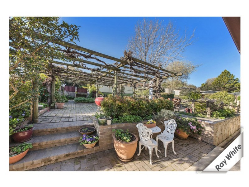 50 Osburn Drive, Macgregor ACT 2615