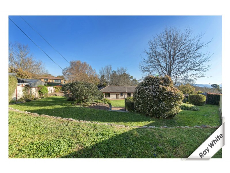 50 Osburn Drive, Macgregor ACT 2615