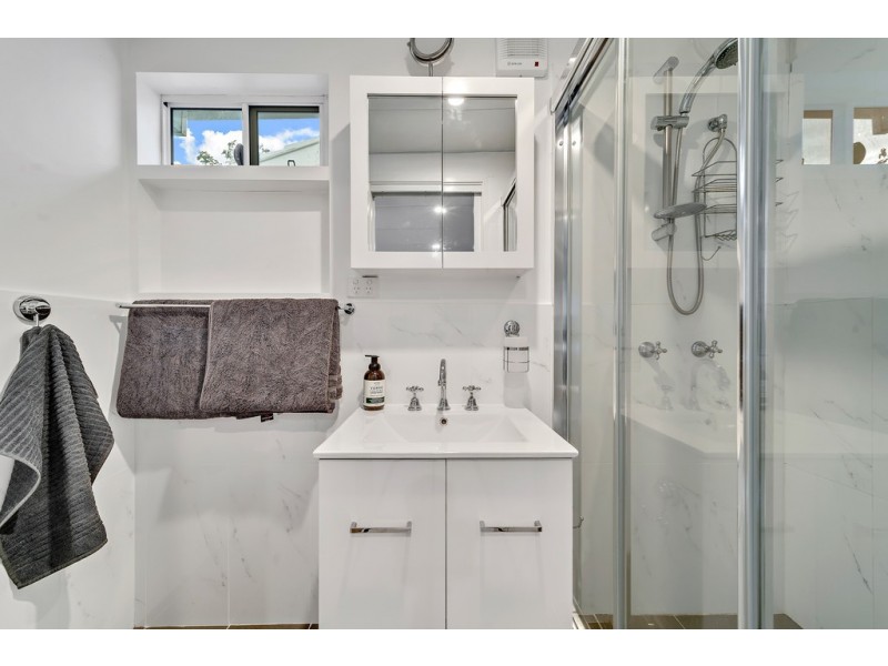 8 Gaggin Place, Macgregor ACT 2615