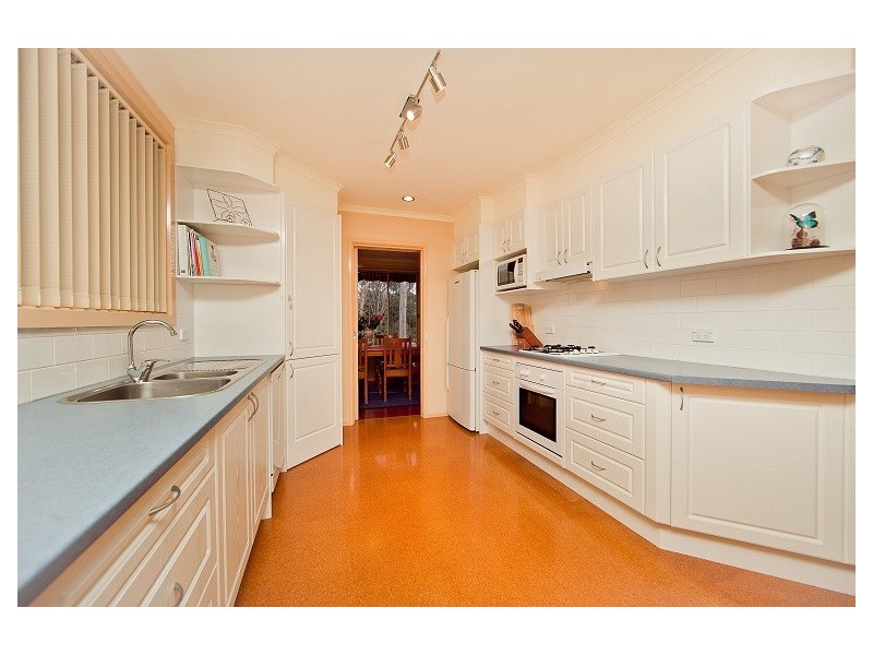 13 Mathieson Crescent, Weetangera ACT 2614