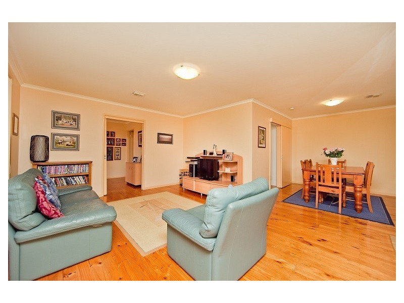 13 Mathieson Crescent, Weetangera ACT 2614
