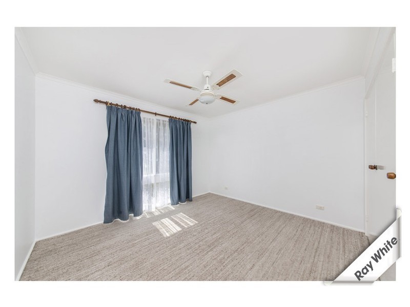 16 Meyers Place, Macgregor ACT 2615