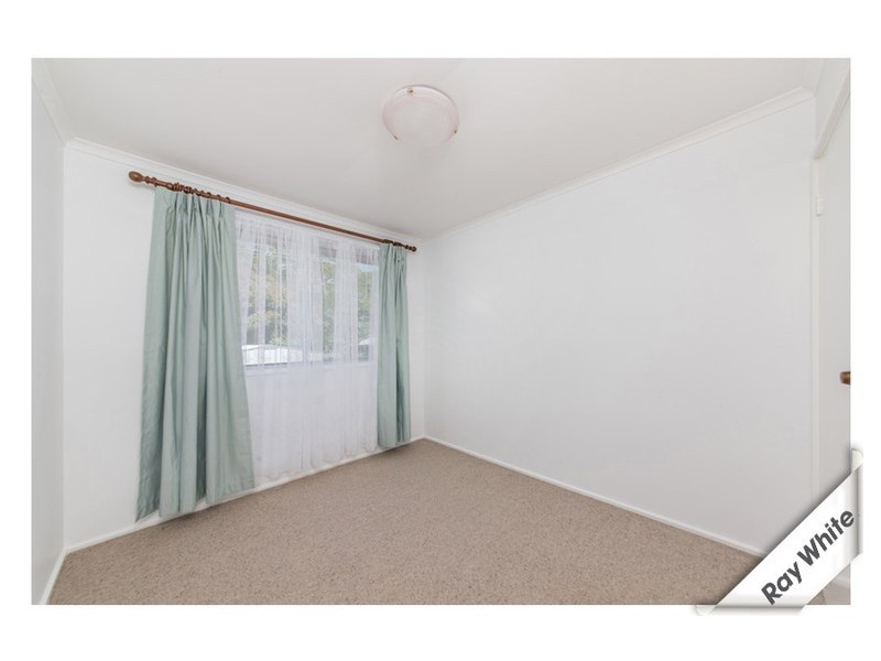 16 Meyers Place, Macgregor ACT 2615