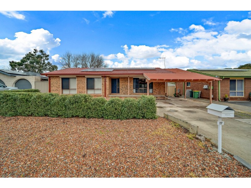 17 Freehill Street, Evatt ACT 2617