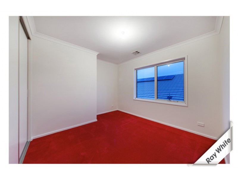 33 Keith Waller Rise, Casey ACT 2913