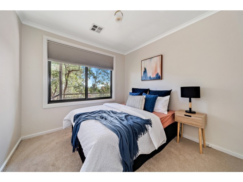 198 Tillyard Drive, Fraser ACT 2615