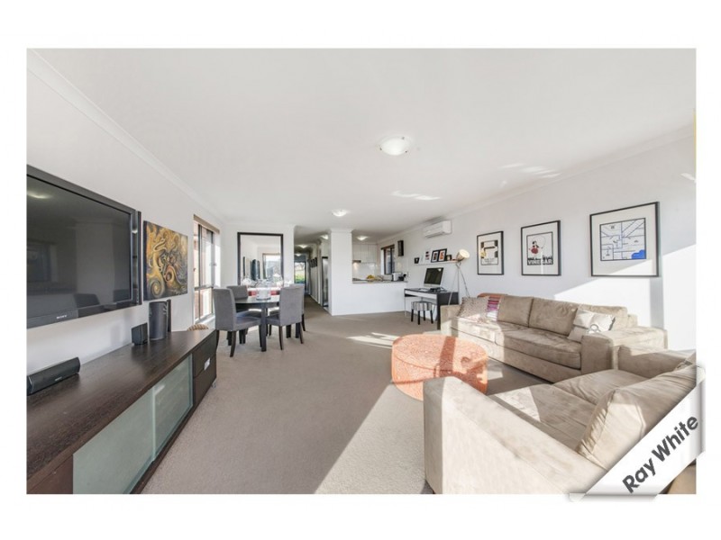 16 John Holt Street, Macgregor ACT 2615