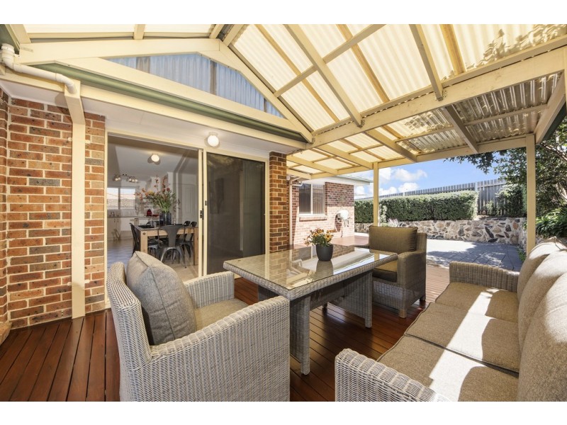 27 Bunduluk Crescent, Ngunnawal ACT 2913