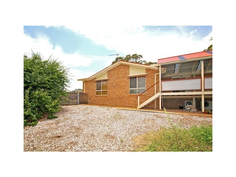 7 Menzies Court, Banks ACT 2906