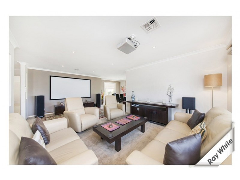 6 Broomfield Street, Mckellar ACT 2617