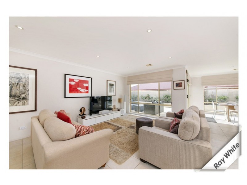 6 Broomfield Street, Mckellar ACT 2617