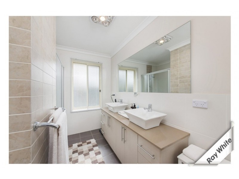 6 Broomfield Street, Mckellar ACT 2617