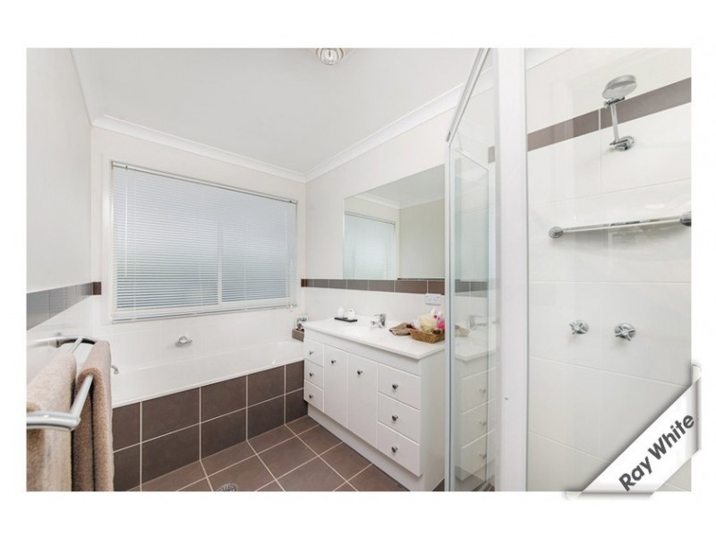 6 Broomfield Street, Mckellar ACT 2617