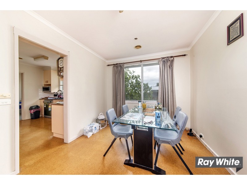 2 Clubbe Crescent, Macgregor ACT 2615