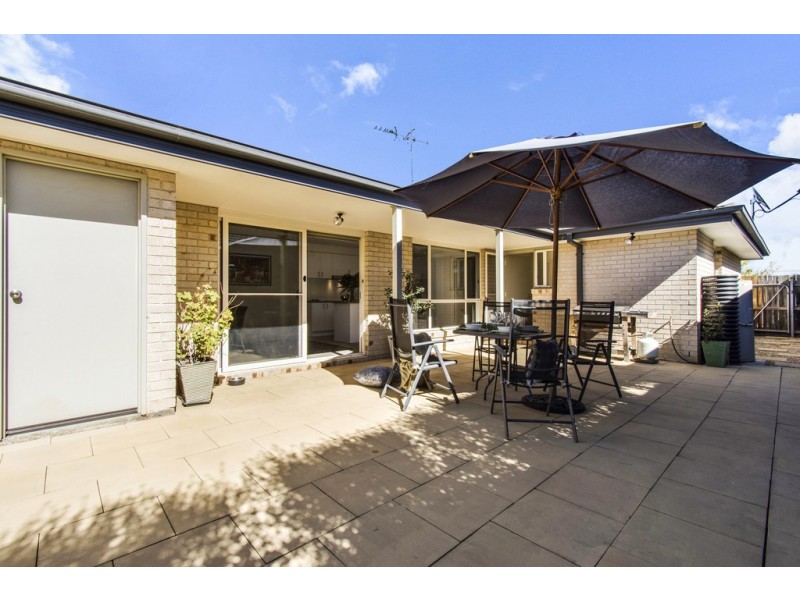 6 Eccles Circuit, Macgregor ACT 2615