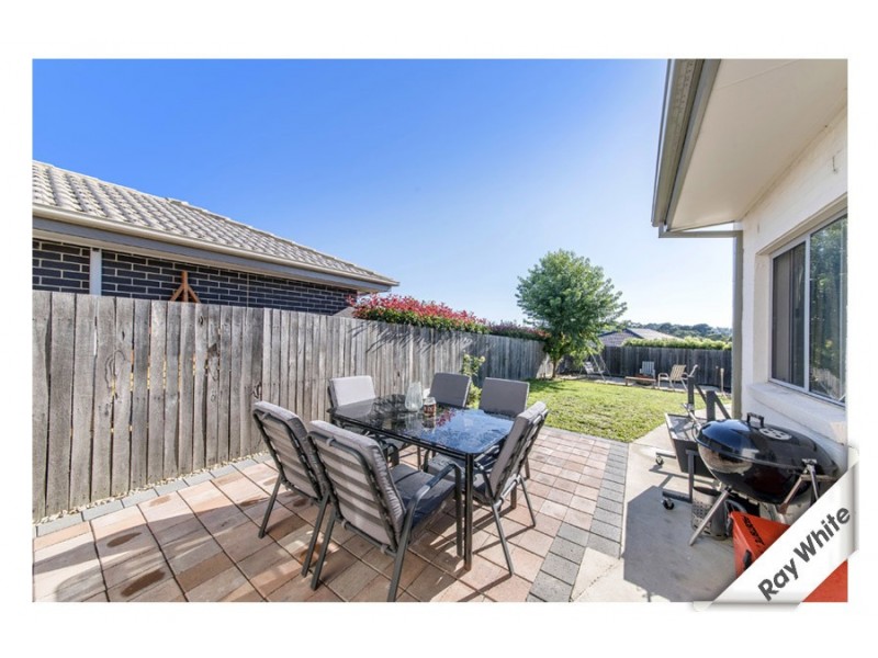 10 John James Loop, Macgregor ACT 2615