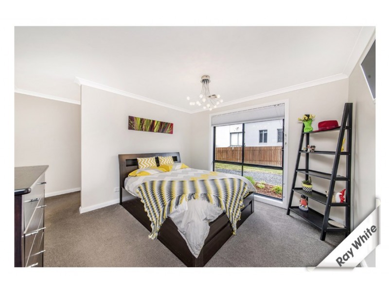19 Macfarlane Burnet Avenue, Macgregor ACT 2615