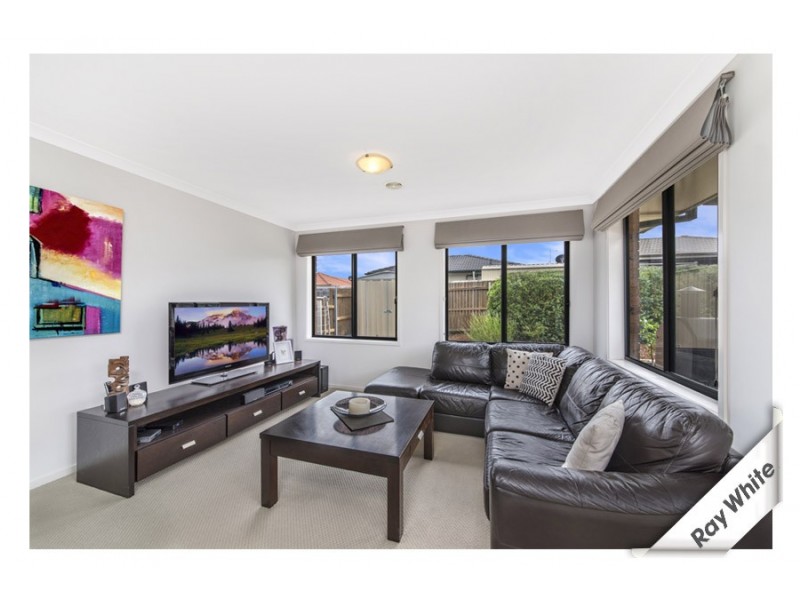 11 Constance Stone Street, Macgregor ACT 2615