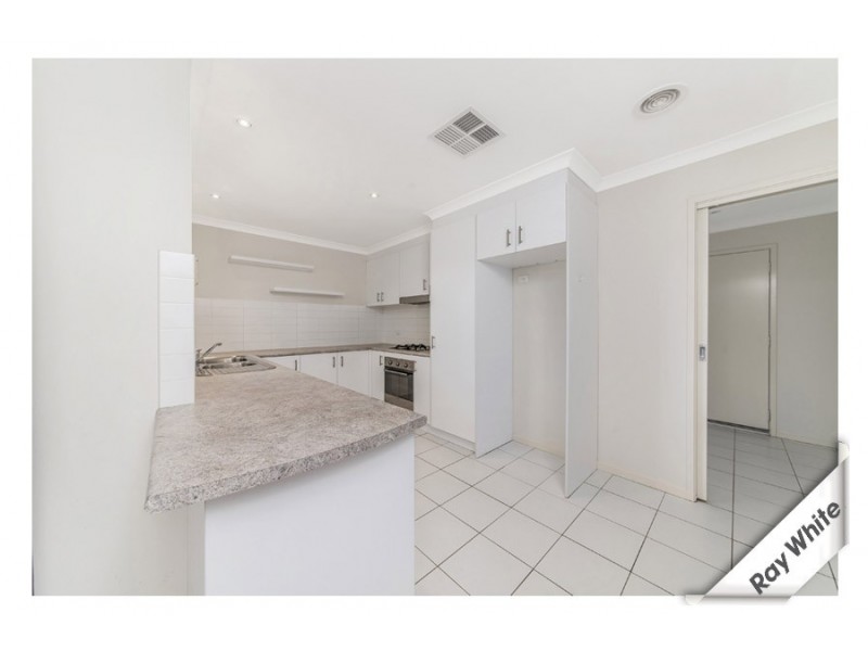 15 Constance Stone Street, Macgregor ACT 2615