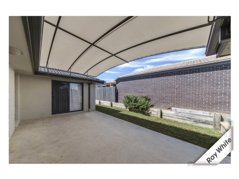 15 Constance Stone Street, Macgregor ACT 2615