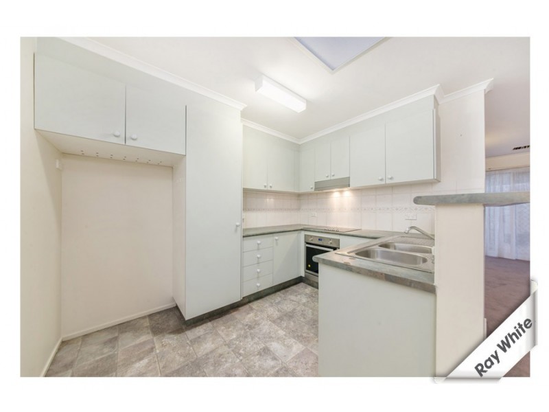 6/4 Britten Jones Drive, Holt ACT 2615