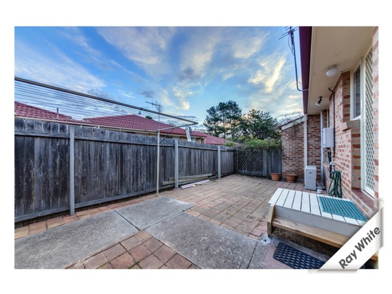 6/4 Britten Jones Drive, Holt ACT 2615