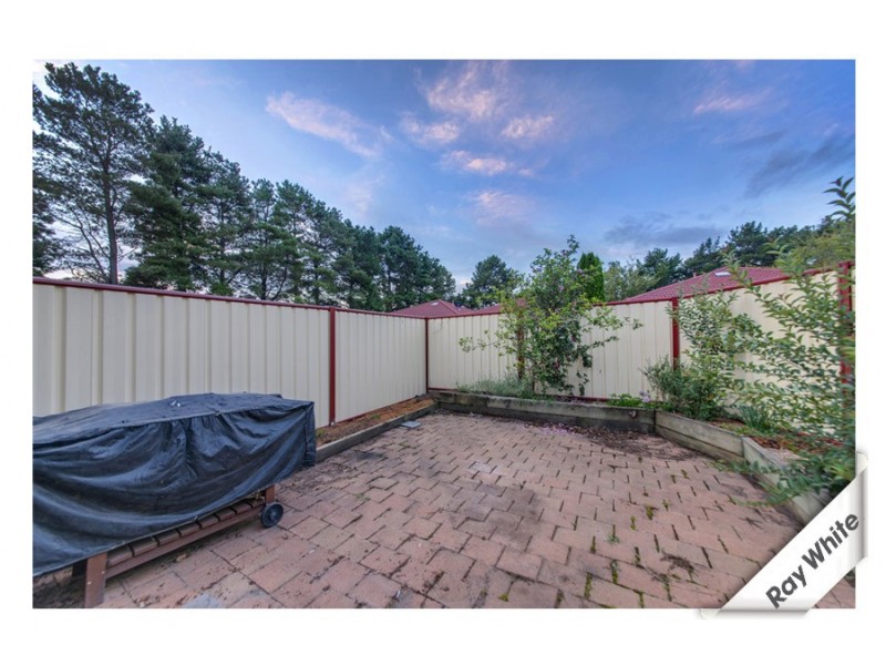 6/4 Britten Jones Drive, Holt ACT 2615