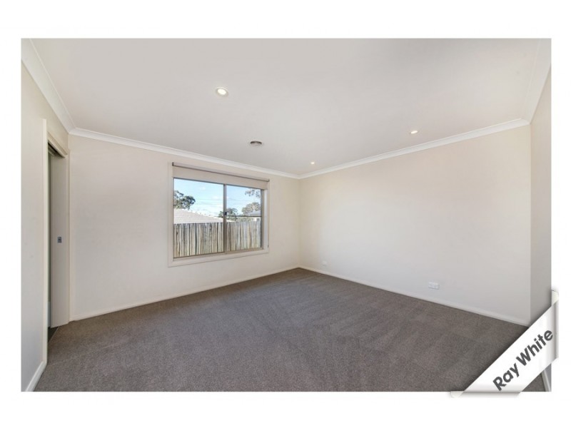 4 Drooka Crescent, Crace ACT 2911