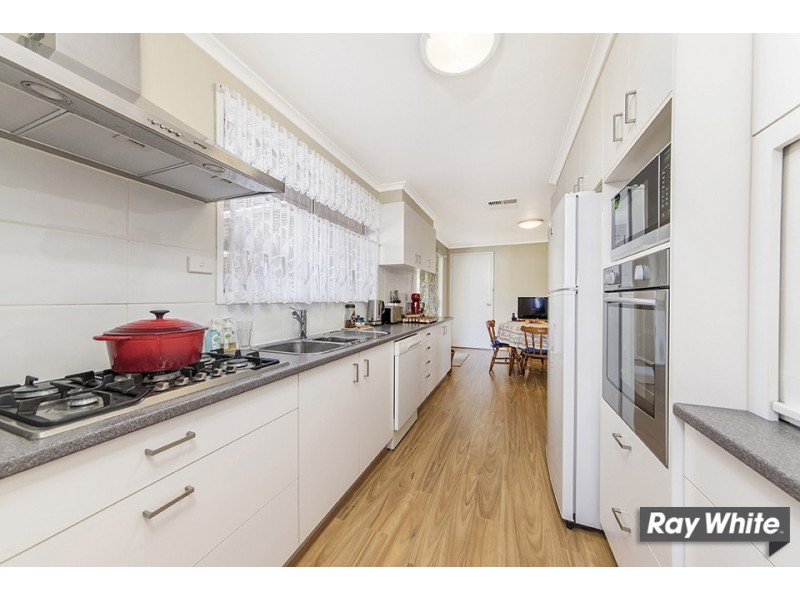 5 Clode Crescent, Macgregor ACT 2615