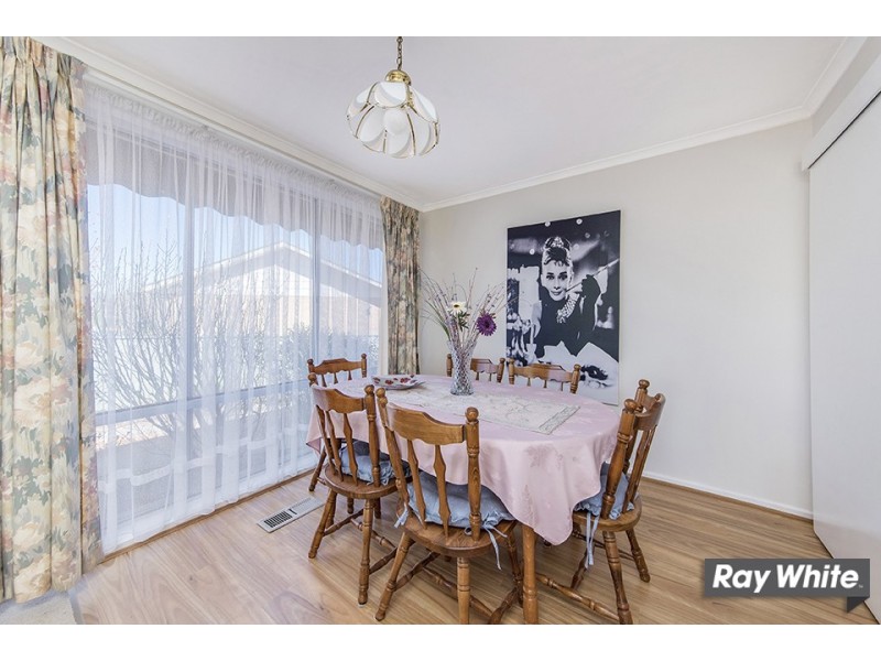5 Clode Crescent, Macgregor ACT 2615