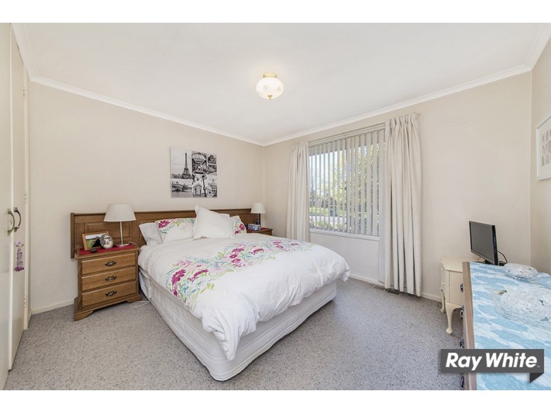 5 Clode Crescent, Macgregor ACT 2615