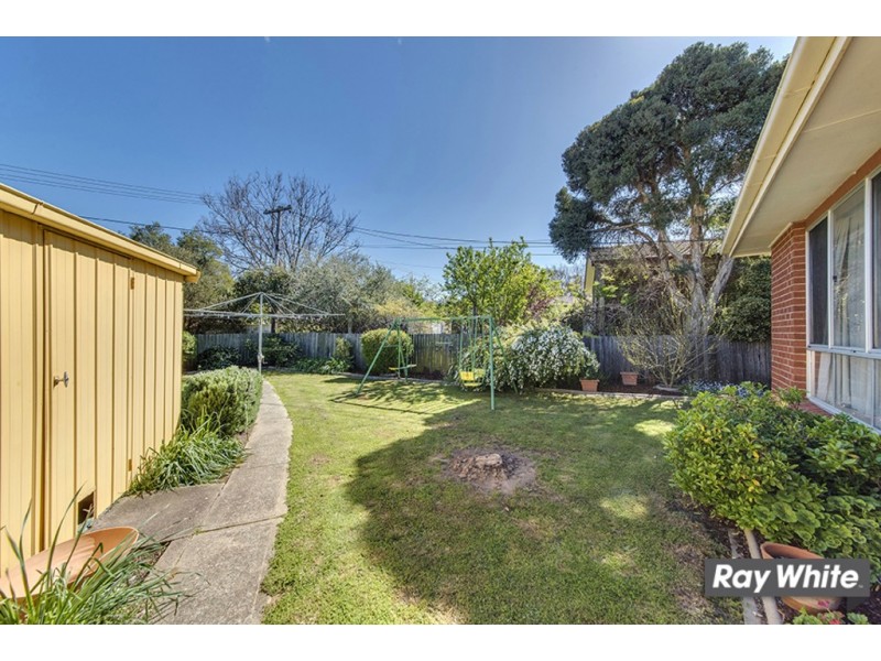 5 Clode Crescent, Macgregor ACT 2615