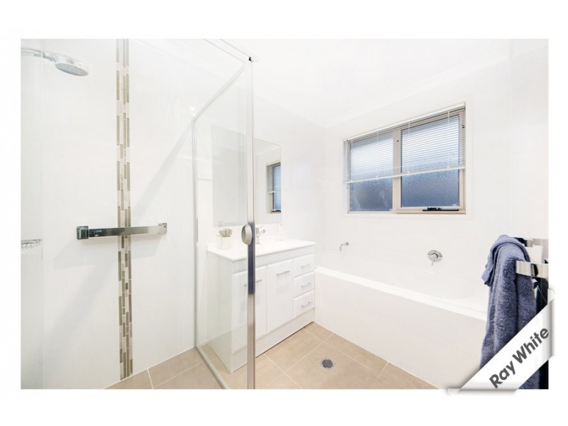 60 Refshauge Crescent, Macgregor ACT 2615