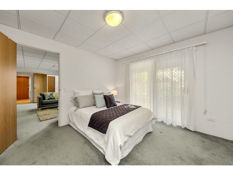 2 Ives Court, Melba ACT 2615