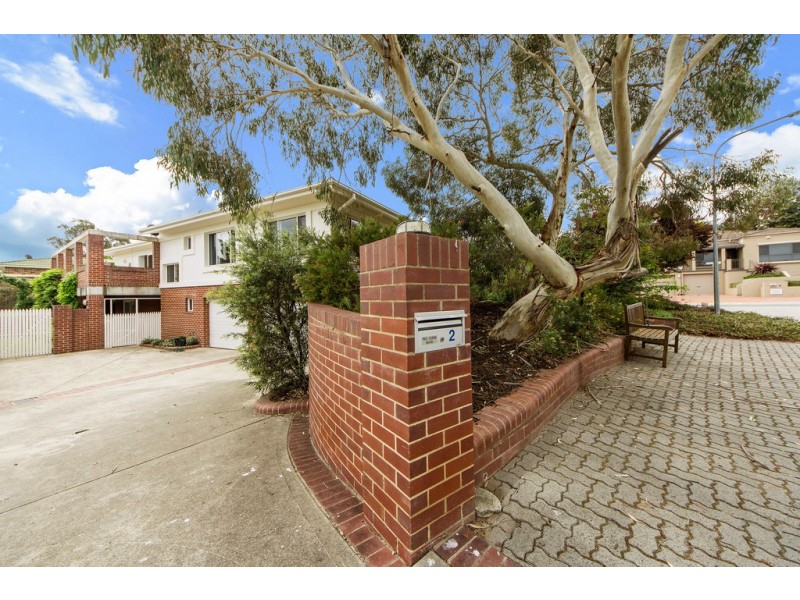 2 Ives Court, Melba ACT 2615