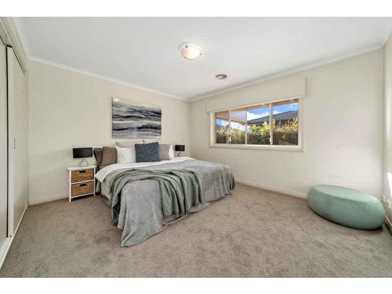 43 Bryan Hudson Street, Macgregor ACT 2615