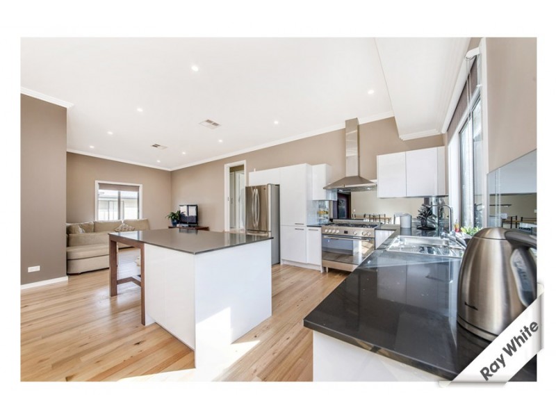 19 Selleck Street, Casey ACT 2913